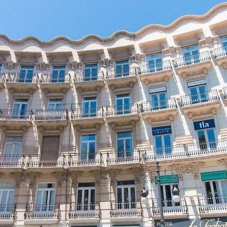 Bet Apartments - Canovas Rooms バレンシア エクステリア 写真